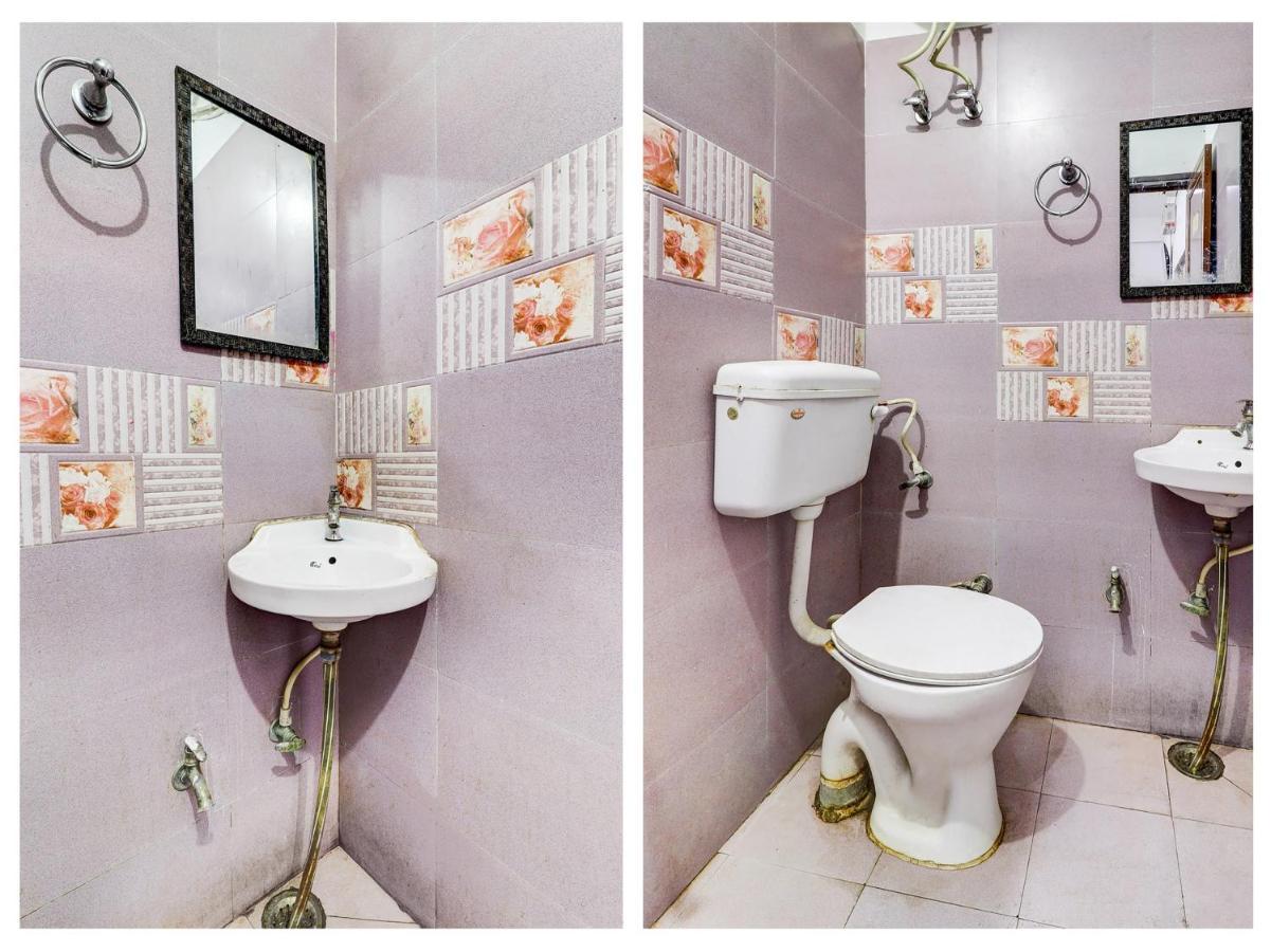 Spot On 82236 Aryan Home Stay Jhājra Exterior photo